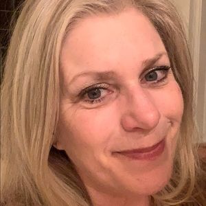 Meet your Posher, Candace